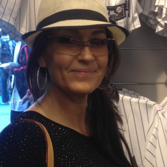 Chanel pink pearl sunglasses - Picture 6 of 6